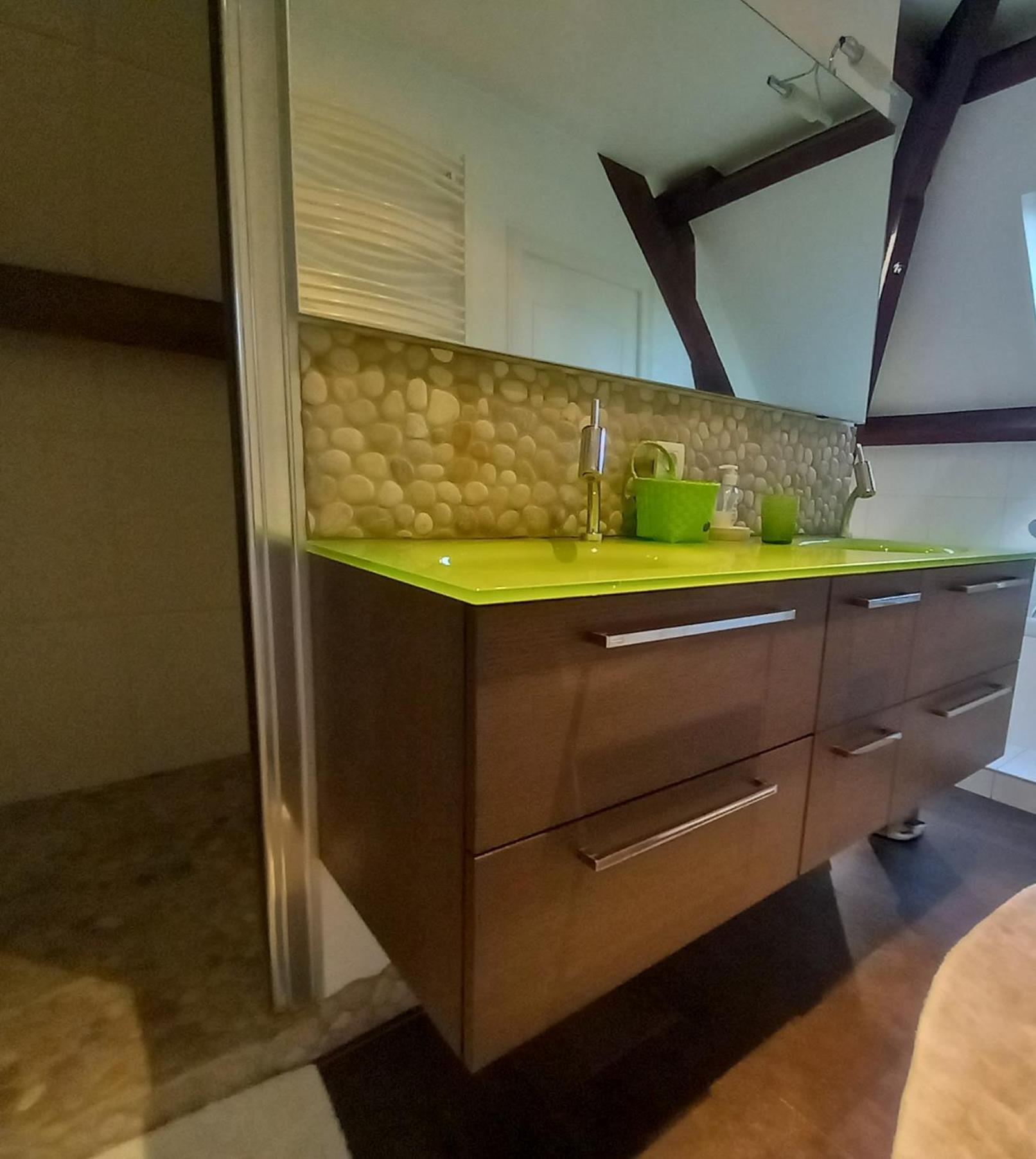 Suite Privee Dans Spacieuse Maison Du Perigord, Avec Piscine Bergerac Extérieur photo